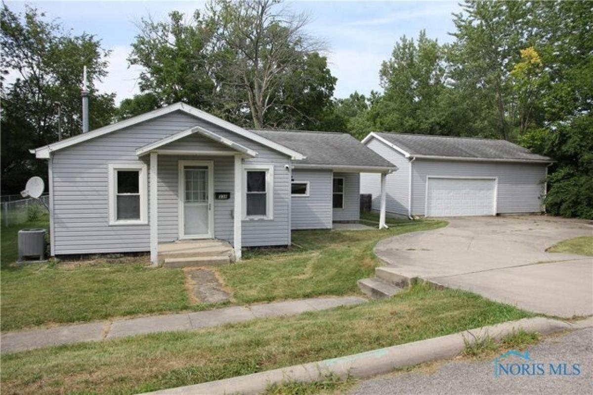 Picture of Home For Sale in Findlay, Ohio, United States