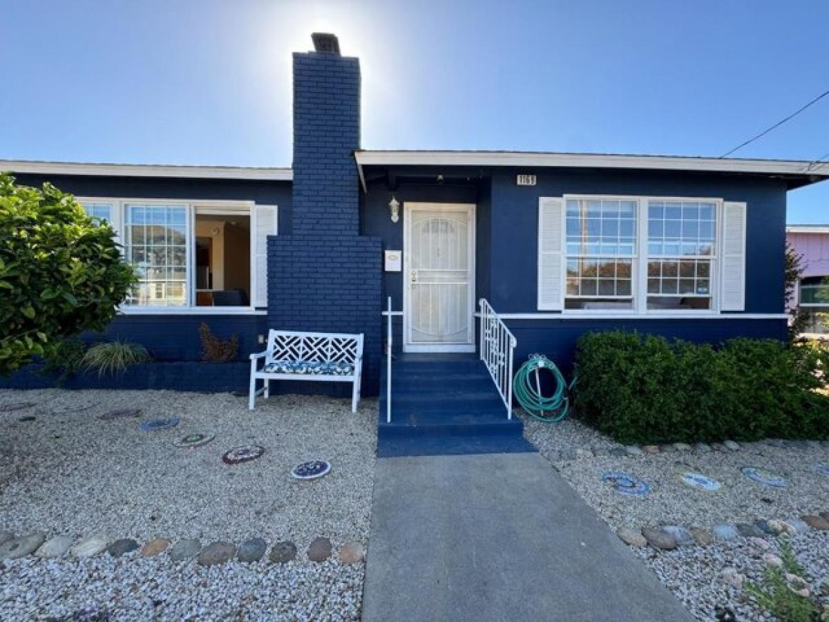 Picture of Home For Sale in Seaside, California, United States