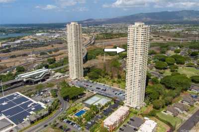 Home For Sale in Pearl City, Hawaii