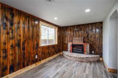 Home For Sale in Hiawatha, Iowa