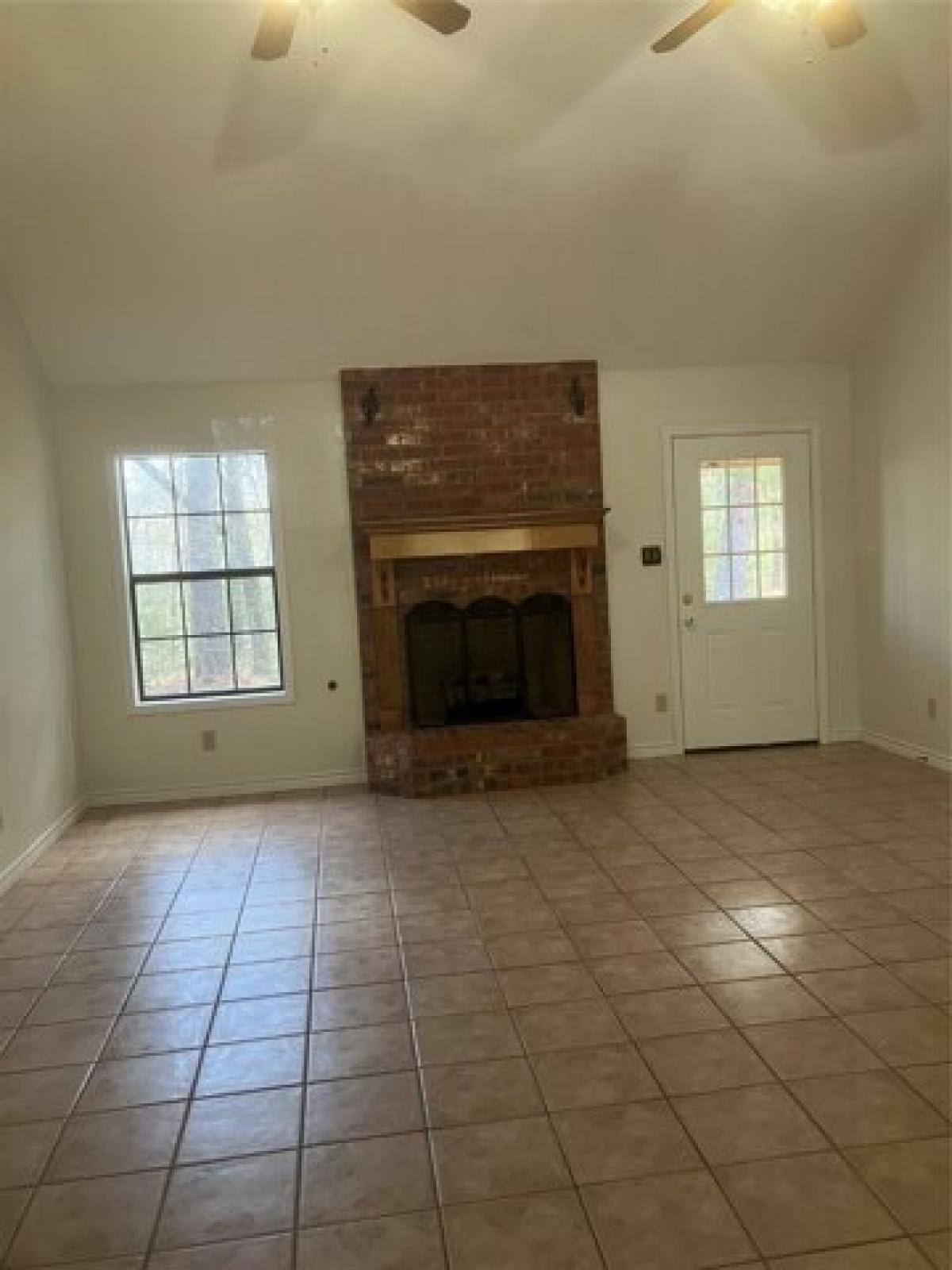 Picture of Home For Rent in Huntsville, Texas, United States