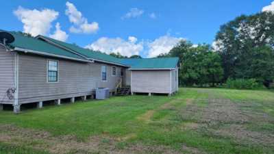 Home For Sale in Winnie, Texas