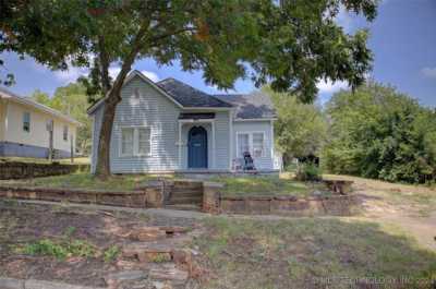 Home For Sale in Bristow, Oklahoma