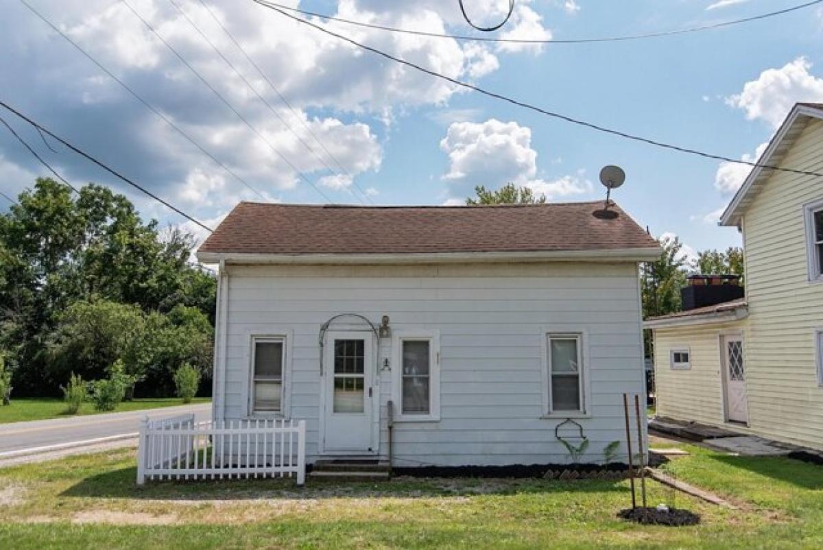 Picture of Home For Sale in New Carlisle, Ohio, United States