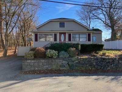 Home For Sale in Waltham, Massachusetts