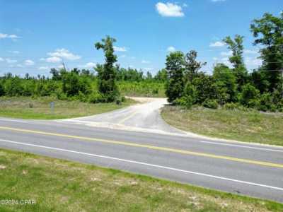 Residential Land For Sale in Clarksville, Florida