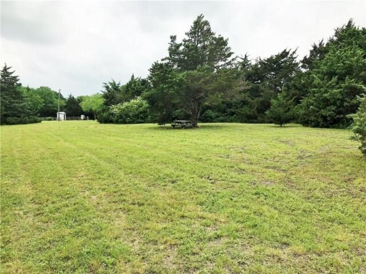 Picture of Residential Land For Sale in Ennis, Texas, United States