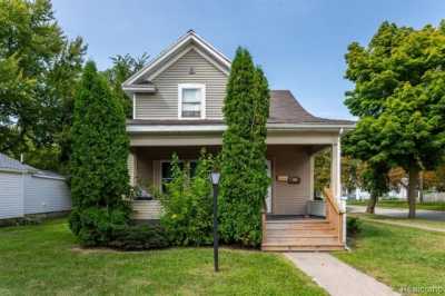 Home For Sale in Port Huron, Michigan