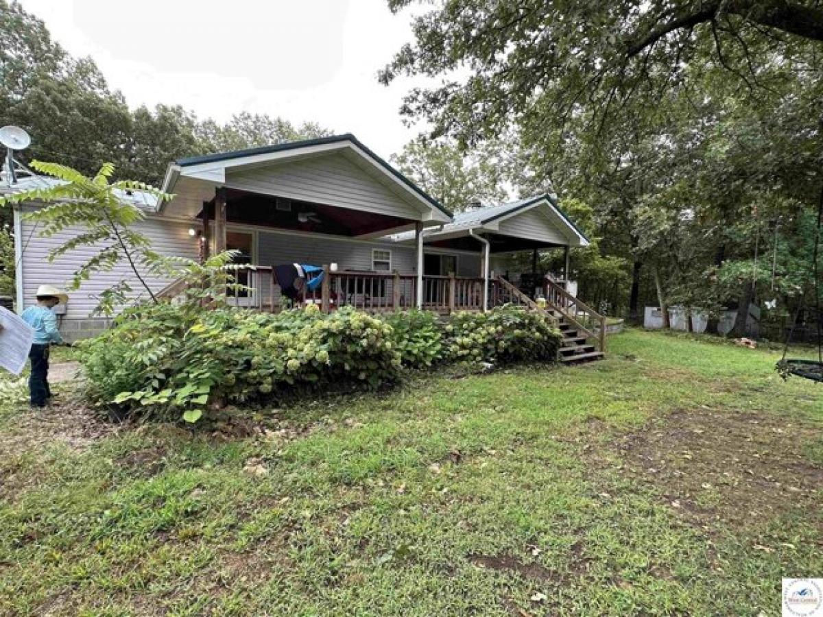 Picture of Home For Sale in Warsaw, Missouri, United States