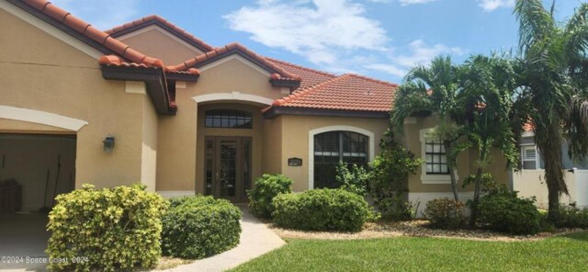 Picture of Home For Sale in Indialantic, Florida, United States