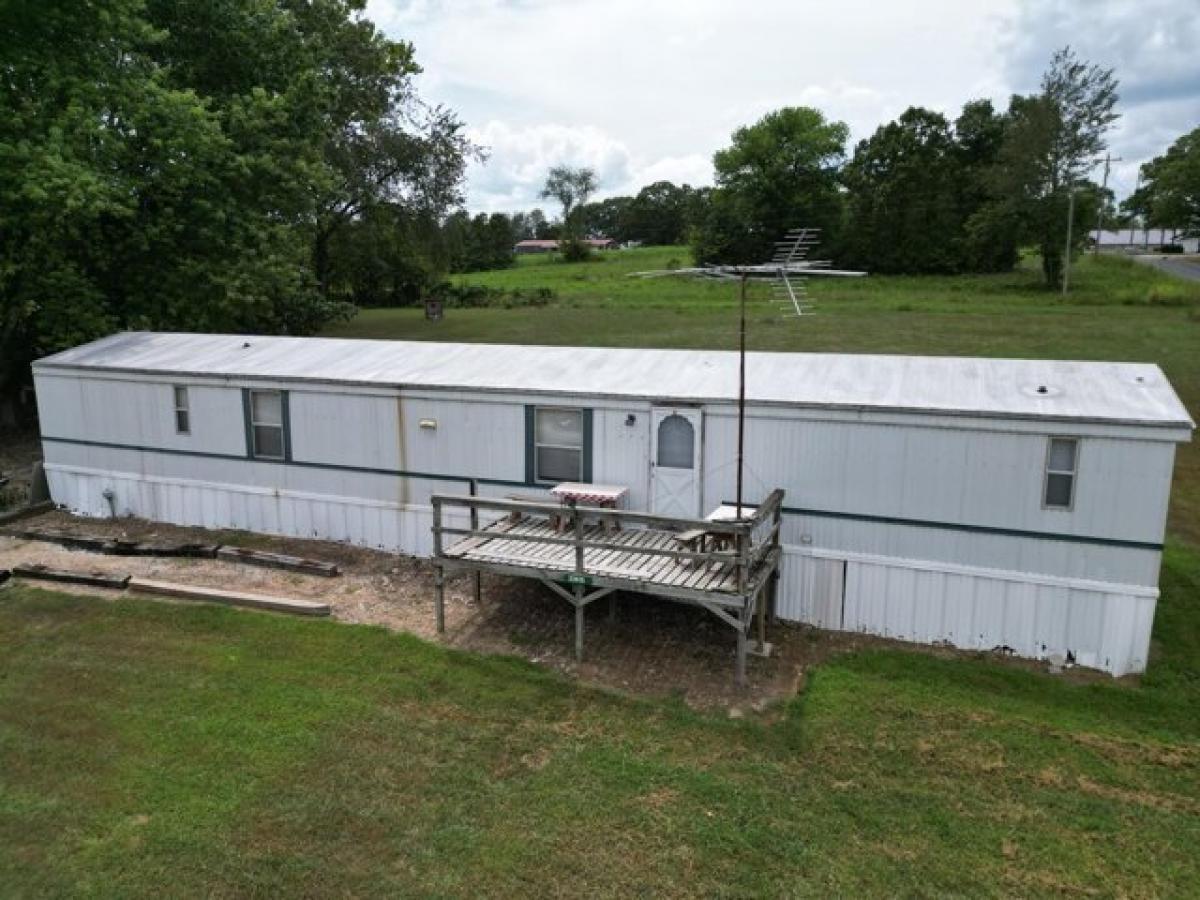 Picture of Home For Sale in Shell Knob, Missouri, United States