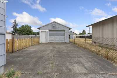 Home For Sale in Happy Valley, Oregon