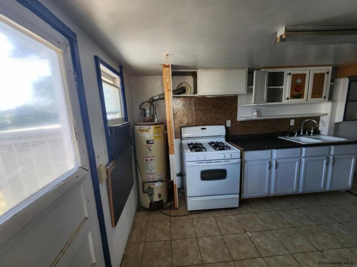 Picture of Home For Sale in Wheatland, Wyoming, United States