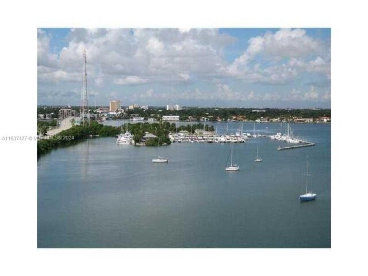 Picture of Home For Rent in North Bay Village, Florida, United States