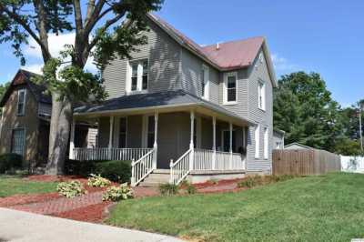 Home For Sale in Quincy, Illinois