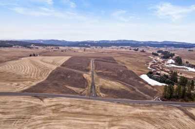 Residential Land For Sale in Mead, Washington