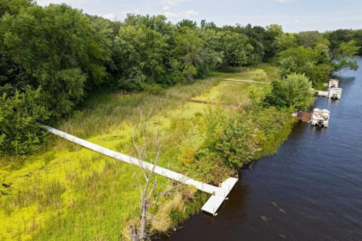 Picture of Home For Sale in Anoka, Minnesota, United States