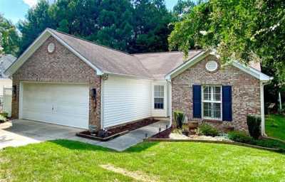 Home For Sale in Tega Cay, South Carolina