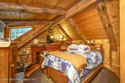 Home For Sale in Olivebridge, New York