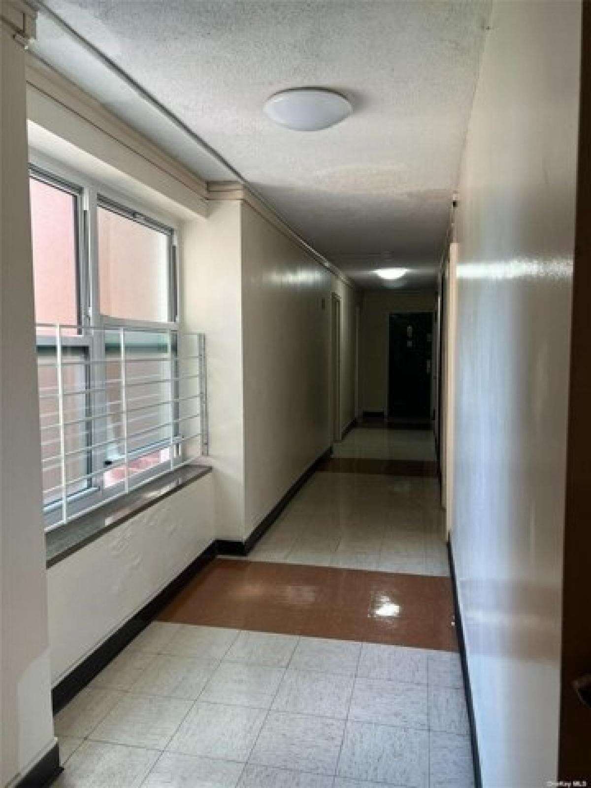 Picture of Home For Rent in Jackson Heights, New York, United States