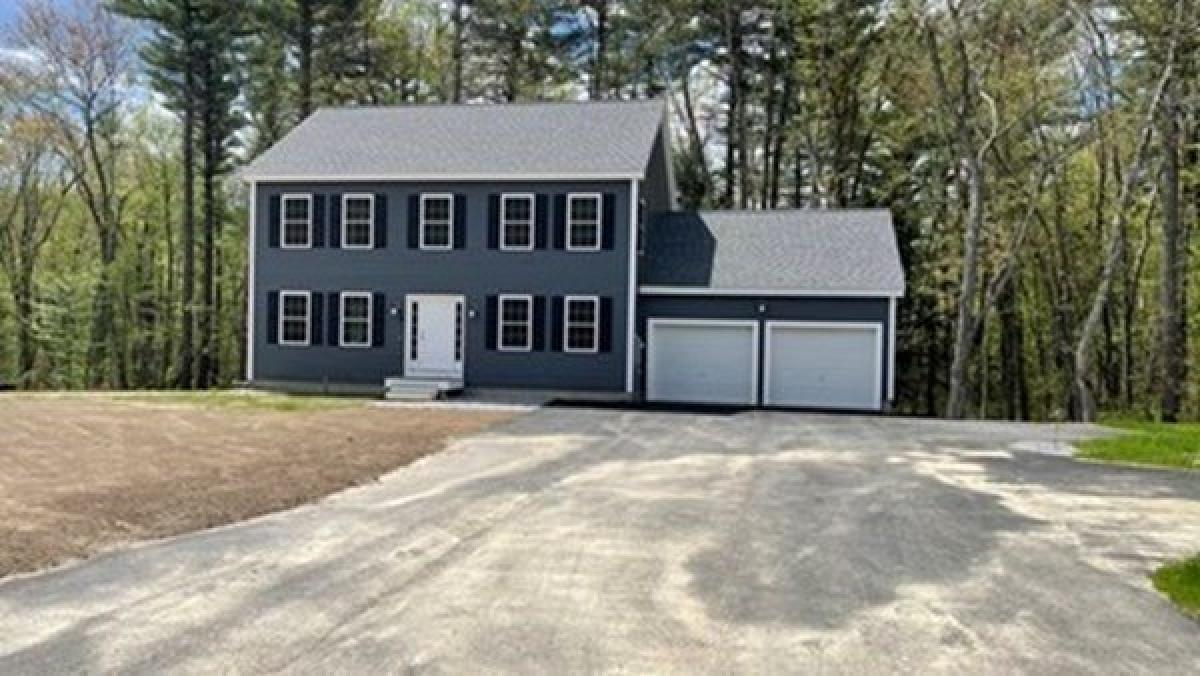 Picture of Home For Sale in Harvard, Massachusetts, United States