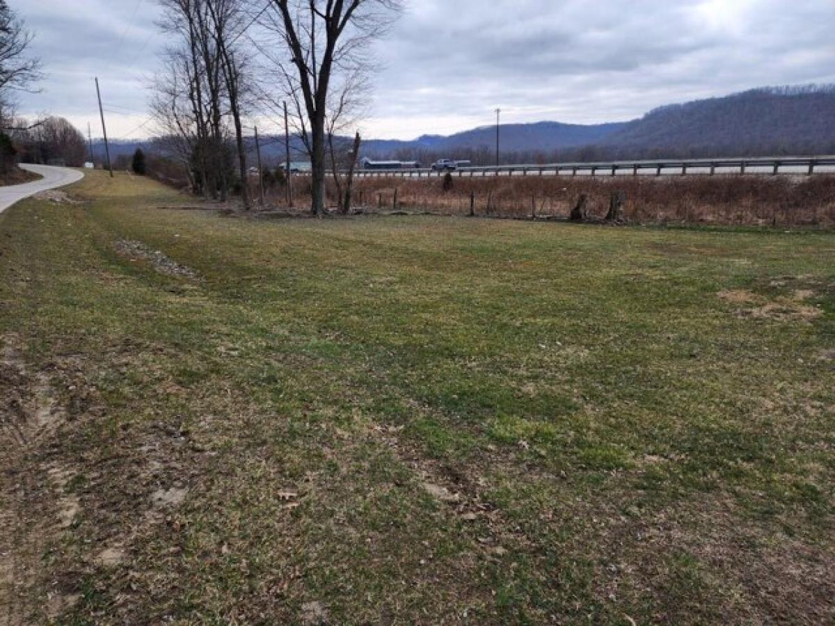 Picture of Residential Land For Sale in Stanton, Kentucky, United States