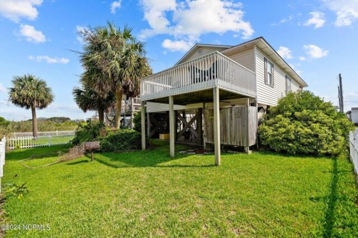 Picture of Home For Sale in Surf City, North Carolina, United States