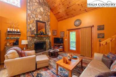 Home For Sale in Piney Creek, North Carolina