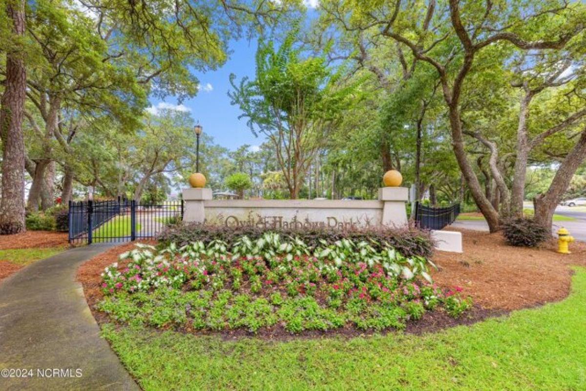 Picture of Residential Land For Sale in Supply, North Carolina, United States