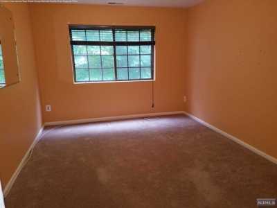 Home For Rent in Mahwah, New Jersey