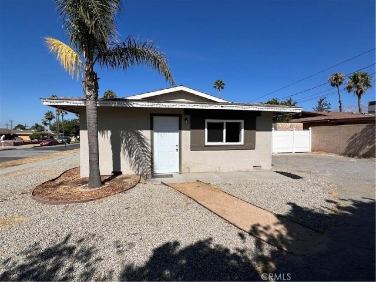 Picture of Home For Rent in Fontana, California, United States