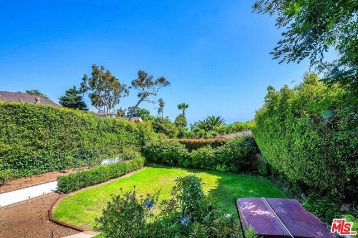 Picture of Home For Rent in Pacific Palisades, California, United States