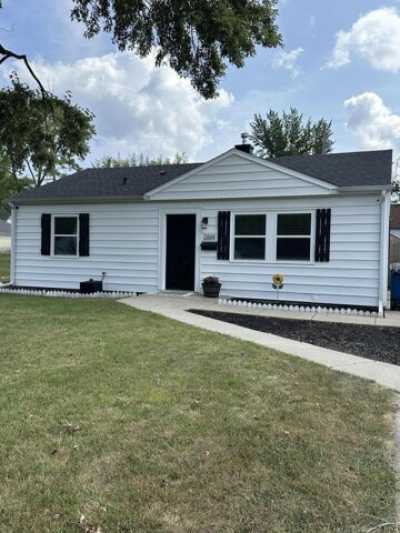 Home For Sale in Michigan City, Indiana