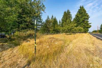 Home For Sale in Onalaska, Washington