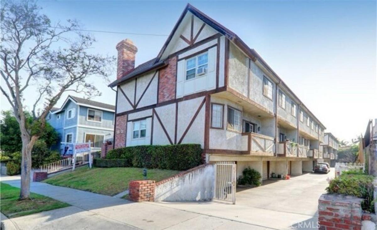 Picture of Home For Sale in Monterey Park, California, United States