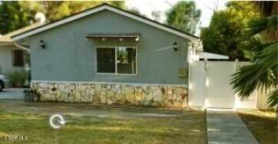 Home For Rent in Reseda, California