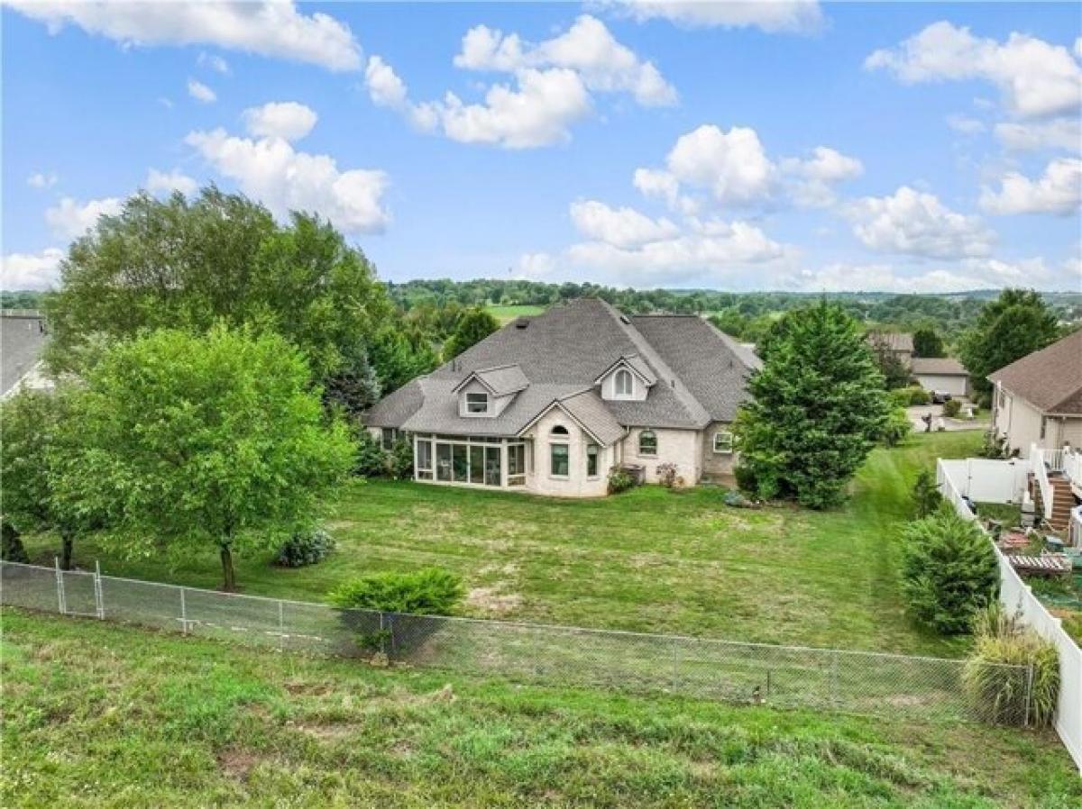 Picture of Home For Sale in Uniontown, Pennsylvania, United States