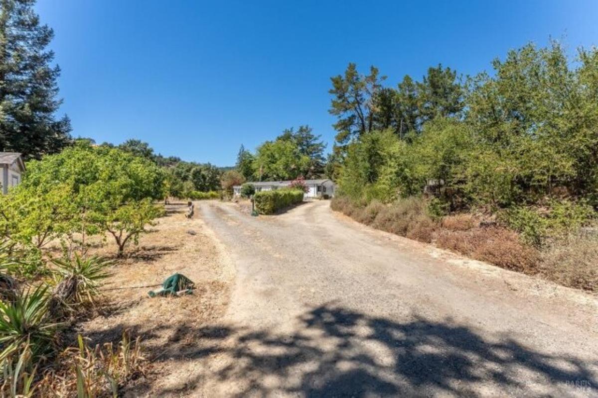 Picture of Home For Sale in Ukiah, California, United States