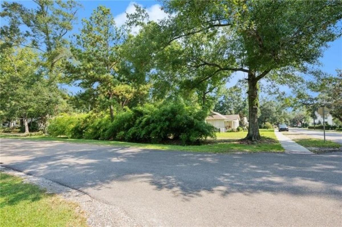 Picture of Residential Land For Sale in Covington, Louisiana, United States