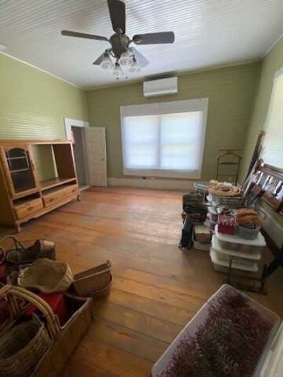 Home For Sale in Bedias, Texas