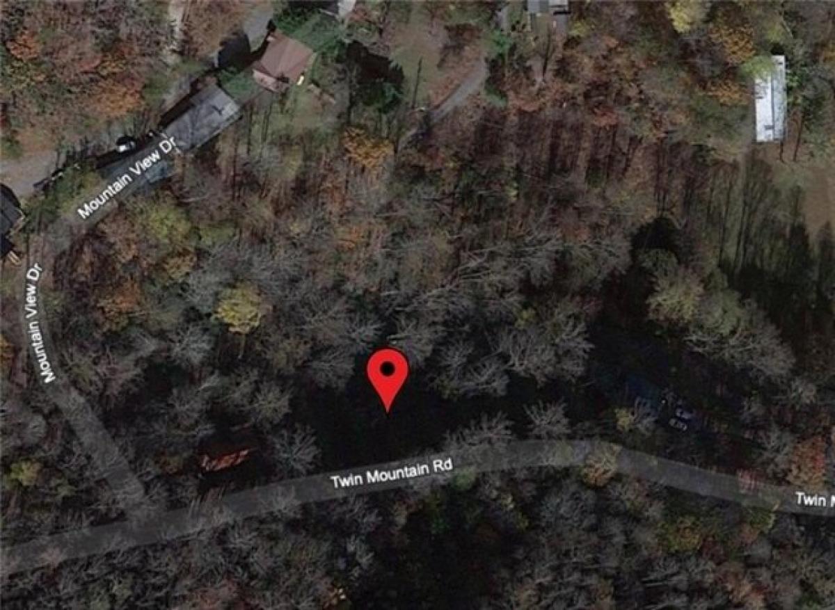 Picture of Residential Land For Sale in Hiawassee, Georgia, United States