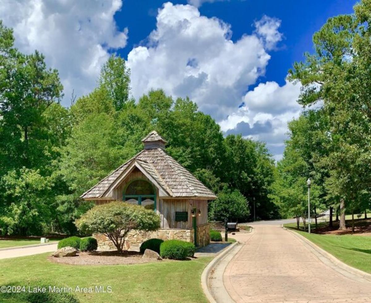 Picture of Residential Land For Sale in Alexander City, Alabama, United States