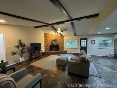 Home For Sale in Bixby, Oklahoma