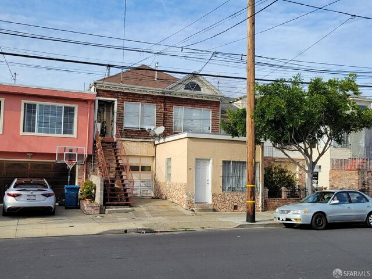 Picture of Home For Sale in Daly City, California, United States