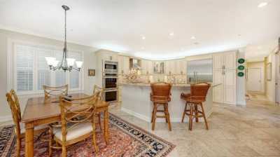 Home For Sale in Longboat Key, Florida