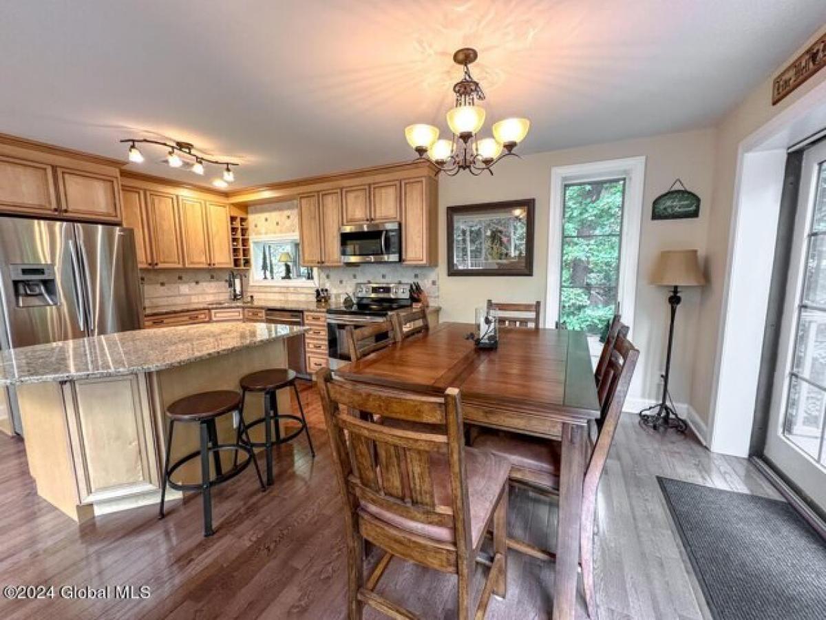 Picture of Home For Sale in Lake George, New York, United States