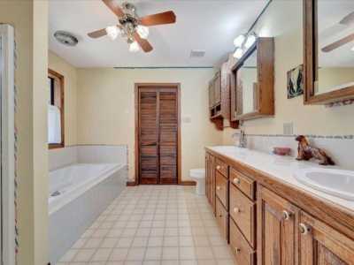 Home For Sale in Nacogdoches, Texas