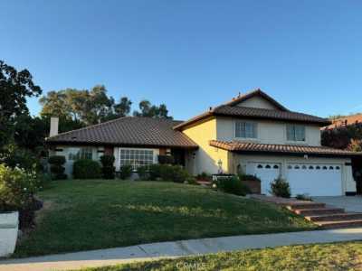 Home For Sale in Chatsworth, California