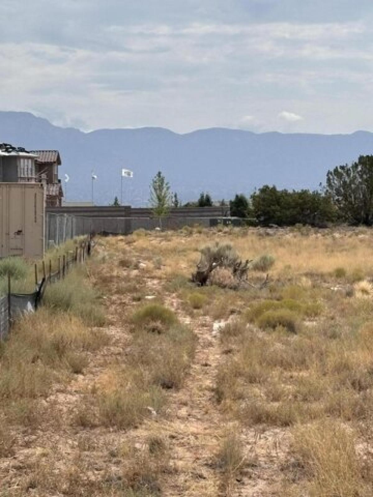 Picture of Residential Land For Sale in Albuquerque, New Mexico, United States