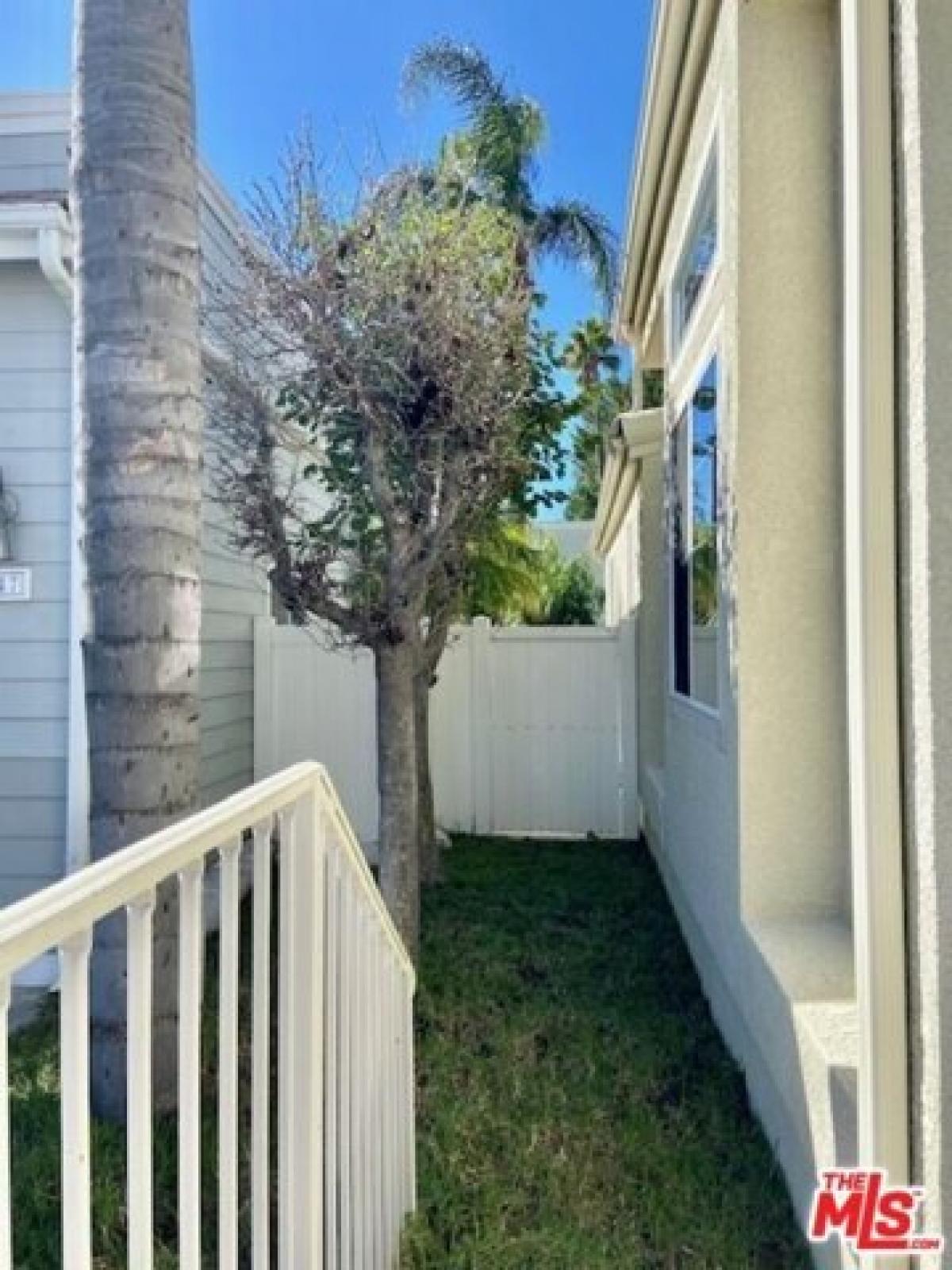 Picture of Home For Sale in Topanga, California, United States